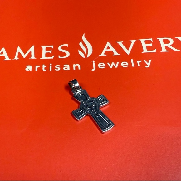 James Avery Retired Rare Elegant Silver Cross Pendant - Picture 2 of 4